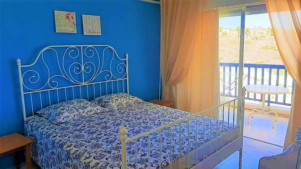 1 Bedroom Apartment With A Magnificent Sea View リマソール エクステリア 写真